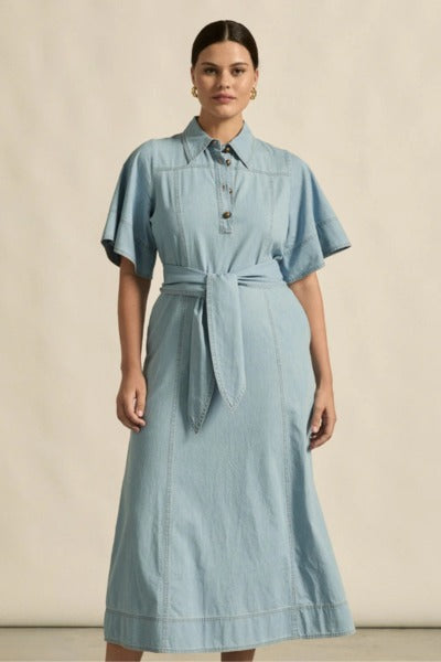 Cameo Dress | Light Chambray