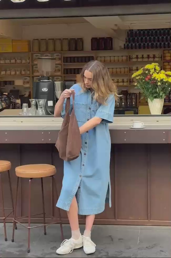 Ava Short Sleeve Midi Dress | Vintage Blue